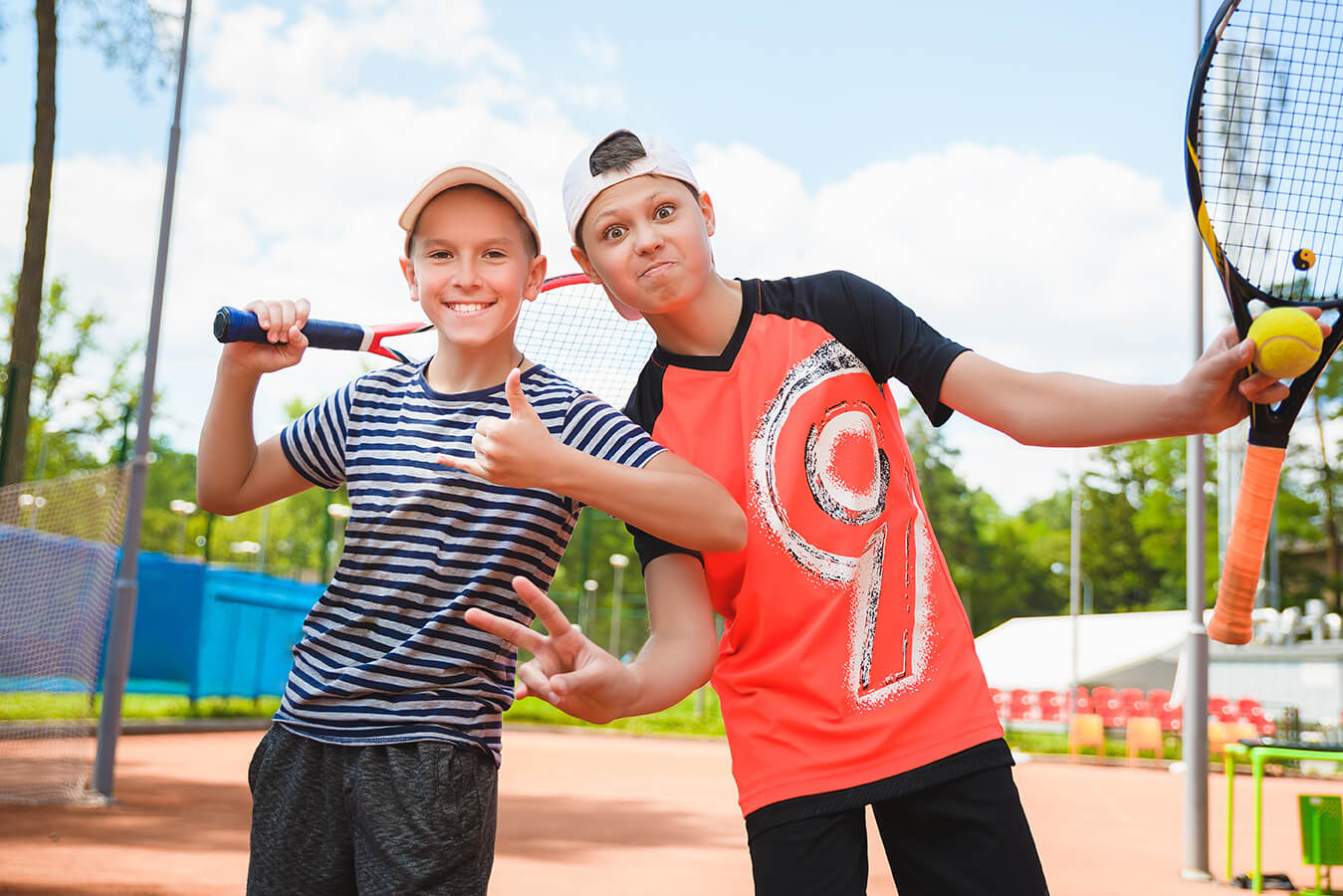 Stage d’été de tennis pour les enfants à partir de 7 ans